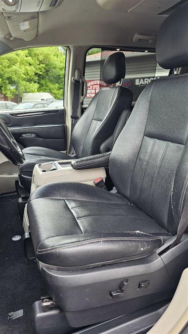 2014 Chrysler Town And Country Touring 4dr Mini Van, available for sale in Wolcott, New York | Auto Hunter CNY. Wolcott, New York 2014 Chrysler Town And Country Touring 4dr Mini Van, available for sale in Wolcott, New York | Auto Hunter CNY. Wolcott, New York