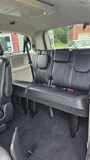 2014 Chrysler Town And Country Touring 4dr Mini Van, available for sale in Wolcott, New York | Auto Hunter CNY. Wolcott, New York 2014 Chrysler Town And Country Touring 4dr Mini Van, available for sale in Wolcott, New York | Auto Hunter CNY. Wolcott, New York