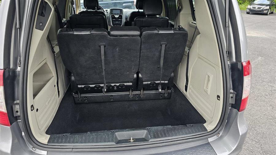 2014 Chrysler Town And Country Touring 4dr Mini Van, available for sale in Wolcott, New York | Auto Hunter CNY. Wolcott, New York 2014 Chrysler Town And Country Touring 4dr Mini Van, available for sale in Wolcott, New York | Auto Hunter CNY. Wolcott, New York