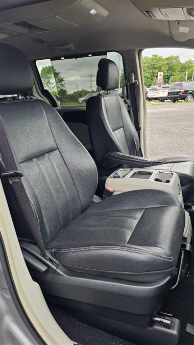 2014 Chrysler Town And Country Touring 4dr Mini Van, available for sale in Wolcott, New York | Auto Hunter CNY. Wolcott, New York 2014 Chrysler Town And Country Touring 4dr Mini Van, available for sale in Wolcott, New York | Auto Hunter CNY. Wolcott, New York