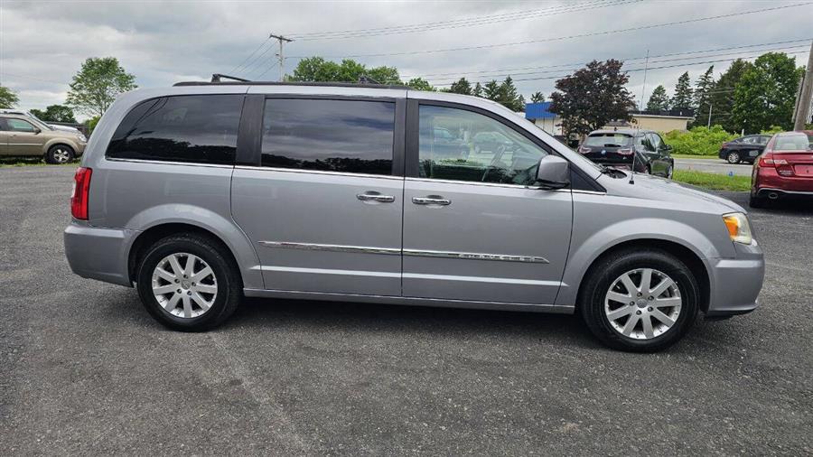 2014 Chrysler Town And Country Touring 4dr Mini Van, available for sale in Wolcott, New York | Auto Hunter CNY. Wolcott, New York 2014 Chrysler Town And Country Touring 4dr Mini Van, available for sale in Wolcott, New York | Auto Hunter CNY. Wolcott, New York