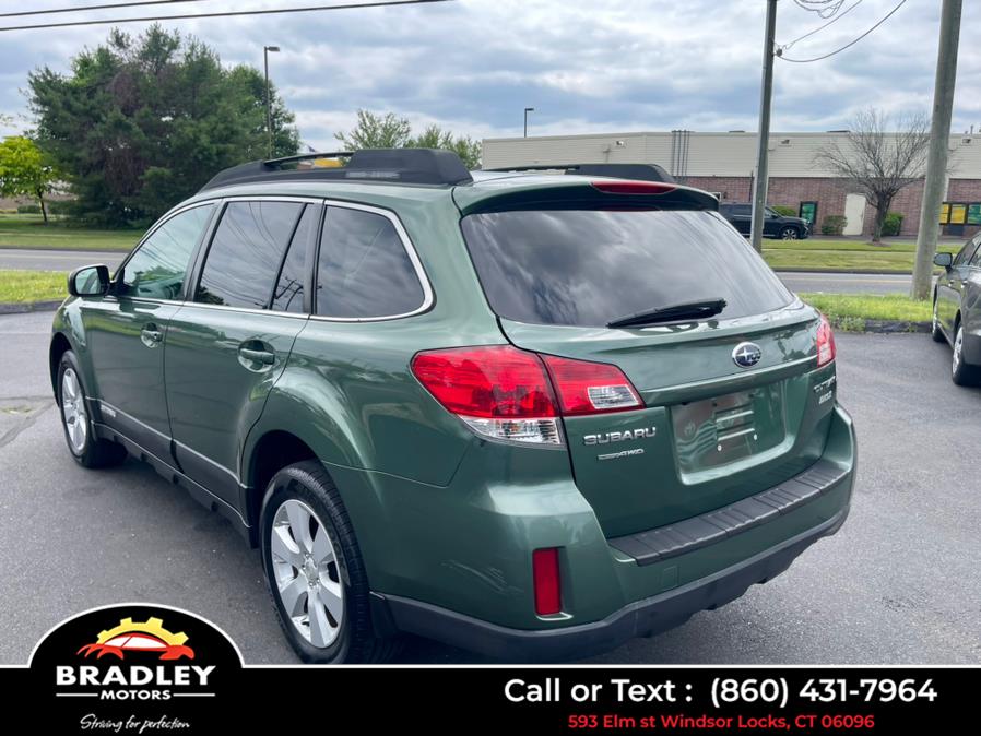 2011 Subaru Outback 2.5i Premium, available for sale in Windsor Locks, Connecticut | Bradley Motors Inc. Windsor Locks, Connecticut 2011 Subaru Outback 2.5i Premium, available for sale in Windsor Locks, Connecticut | Bradley Motors Inc. Windsor Locks, Connecticut