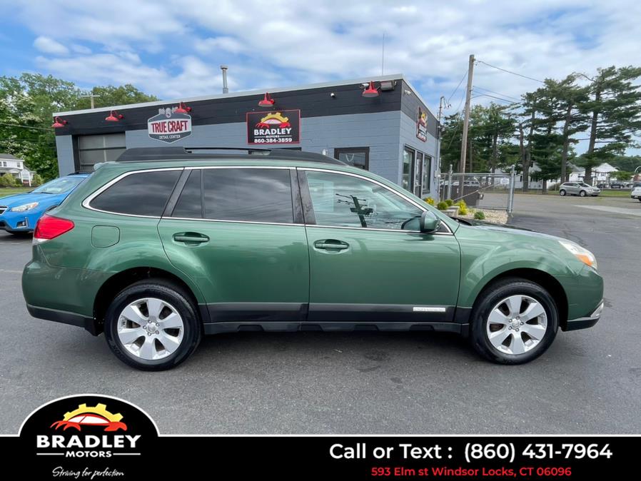 2011 Subaru Outback 2.5i Premium, available for sale in Windsor Locks, Connecticut | Bradley Motors Inc. Windsor Locks, Connecticut 2011 Subaru Outback 2.5i Premium, available for sale in Windsor Locks, Connecticut | Bradley Motors Inc. Windsor Locks, Connecticut