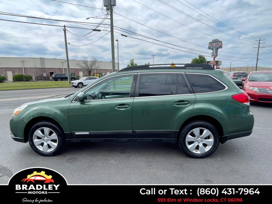 2011 Subaru Outback 2.5i Premium, available for sale in Windsor Locks, Connecticut | Bradley Motors Inc. Windsor Locks, Connecticut 2011 Subaru Outback 2.5i Premium, available for sale in Windsor Locks, Connecticut | Bradley Motors Inc. Windsor Locks, Connecticut