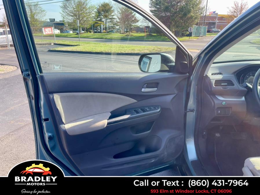 2012 Honda CR-V EX, available for sale in Windsor Locks, Connecticut | Bradley Motors Inc. Windsor Locks, Connecticut 2012 Honda CR-V EX, available for sale in Windsor Locks, Connecticut | Bradley Motors Inc. Windsor Locks, Connecticut