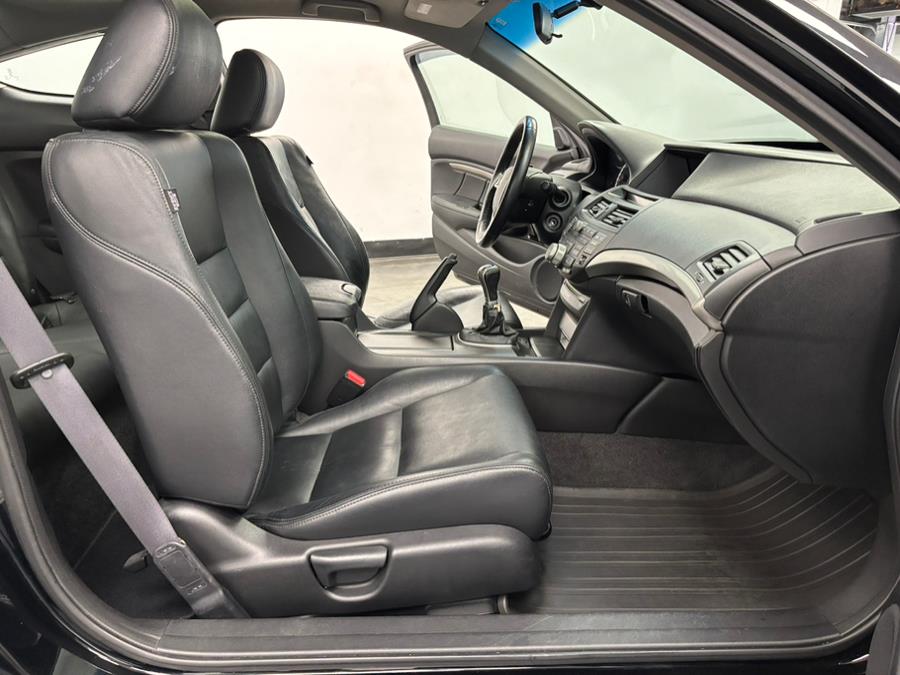 2010 Honda Accord Cpe 2dr V6 Man EX-L w/Navi, available for sale in Elizabeth, New Jersey | Dream Auto Group. Elizabeth, New Jersey 2010 Honda Accord Cpe 2dr V6 Man EX-L w/Navi, available for sale in Elizabeth, New Jersey | Dream Auto Group. Elizabeth, New Jersey