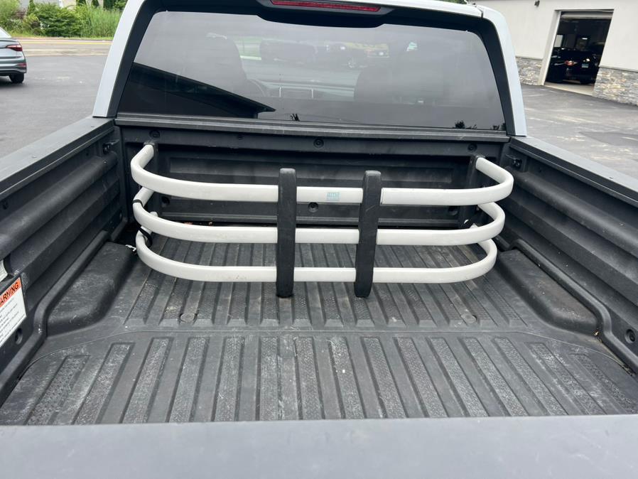 2017 Honda Ridgeline RTL 4x4 Crew Cab 5.3'' Bed, available for sale in Branford, Connecticut | J&E Auto Sales LLC. Branford, Connecticut 2017 Honda Ridgeline RTL 4x4 Crew Cab 5.3'' Bed, available for sale in Branford, Connecticut | J&E Auto Sales LLC. Branford, Connecticut