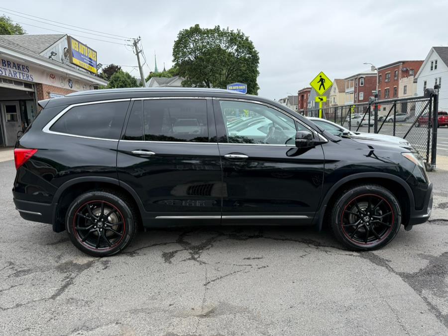 2019 Honda Pilot Touring 8-Passenger AWD/ DVD, available for sale in Hartford, Connecticut | VEB Auto Sales. Hartford, Connecticut 2019 Honda Pilot Touring 8-Passenger AWD/ DVD, available for sale in Hartford, Connecticut | VEB Auto Sales. Hartford, Connecticut
