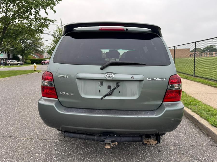 2007 Toyota Highlander 4WD 4dr V6 Limited w/3rd Row (Natl), available for sale in Copiague, New York | Great Buy Auto Sales. Copiague, New York 2007 Toyota Highlander 4WD 4dr V6 Limited w/3rd Row (Natl), available for sale in Copiague, New York | Great Buy Auto Sales. Copiague, New York