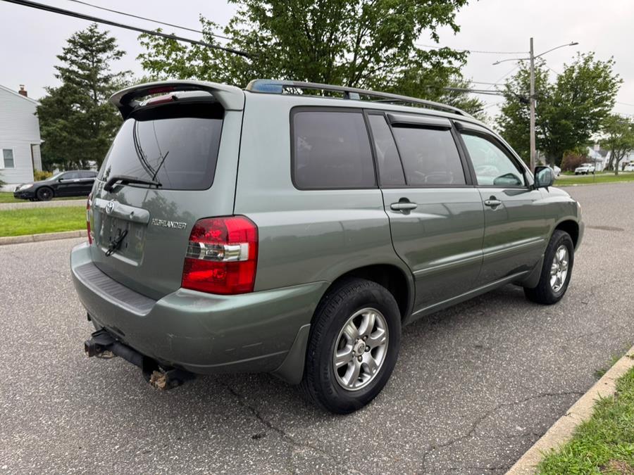 2007 Toyota Highlander 4WD 4dr V6 Limited w/3rd Row (Natl), available for sale in Copiague, New York | Great Buy Auto Sales. Copiague, New York 2007 Toyota Highlander 4WD 4dr V6 Limited w/3rd Row (Natl), available for sale in Copiague, New York | Great Buy Auto Sales. Copiague, New York