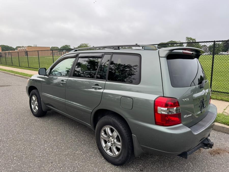 2007 Toyota Highlander 4WD 4dr V6 Limited w/3rd Row (Natl), available for sale in Copiague, New York | Great Buy Auto Sales. Copiague, New York 2007 Toyota Highlander 4WD 4dr V6 Limited w/3rd Row (Natl), available for sale in Copiague, New York | Great Buy Auto Sales. Copiague, New York