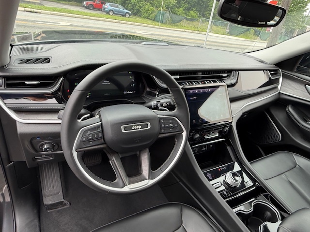 2023 Jeep Grand Cherokee 4xe 4x4, available for sale in Huntington Station, New York | Huntington Auto Mall. Huntington Station, New York 2023 Jeep Grand Cherokee 4xe 4x4, available for sale in Huntington Station, New York | Huntington Auto Mall. Huntington Station, New York