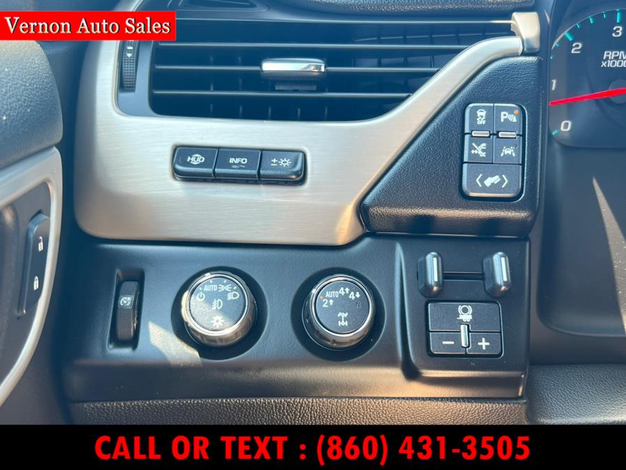 2017 GMC Yukon 4WD 4dr Denali, available for sale in Manchester, Connecticut | Vernon Auto Sale & Service. Manchester, Connecticut 2017 GMC Yukon 4WD 4dr Denali, available for sale in Manchester, Connecticut | Vernon Auto Sale & Service. Manchester, Connecticut
