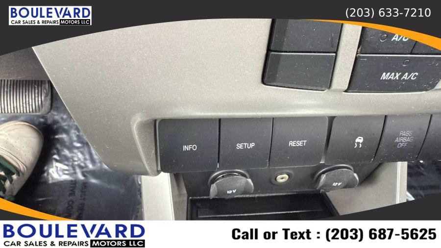 2010 Ford Focus SE Sedan 4D, available for sale in New Haven, Connecticut | Boulevard Motors LLC. New Haven, Connecticut 2010 Ford Focus SE Sedan 4D, available for sale in New Haven, Connecticut | Boulevard Motors LLC. New Haven, Connecticut
