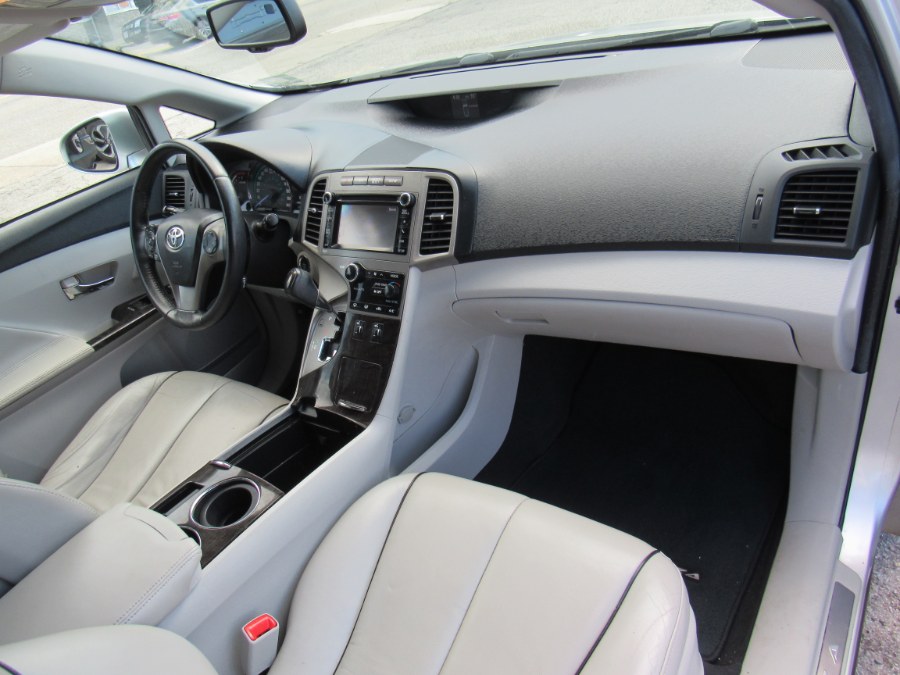 2013 Toyota Venza XLE, available for sale in Worcester, Massachusetts | Hilario's Auto Sales Inc.. Worcester, Massachusetts 2013 Toyota Venza XLE, available for sale in Worcester, Massachusetts | Hilario's Auto Sales Inc.. Worcester, Massachusetts