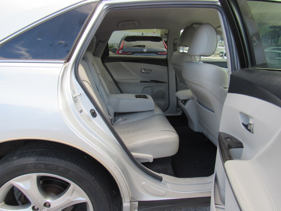 2013 Toyota Venza XLE, available for sale in Worcester, Massachusetts | Hilario's Auto Sales Inc.. Worcester, Massachusetts 2013 Toyota Venza XLE, available for sale in Worcester, Massachusetts | Hilario's Auto Sales Inc.. Worcester, Massachusetts