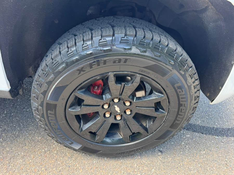2017 Chevrolet Colorado 4WD Crew Cab 128.3" Z71, available for sale in Waterbury, Connecticut | Platinum Auto Care. Waterbury, Connecticut 2017 Chevrolet Colorado 4WD Crew Cab 128.3" Z71, available for sale in Waterbury, Connecticut | Platinum Auto Care. Waterbury, Connecticut