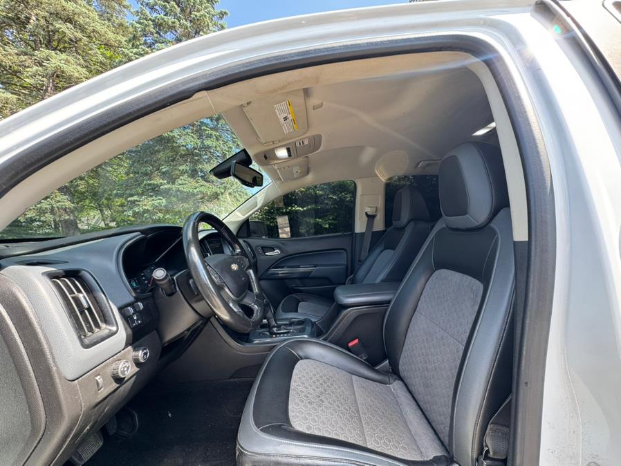 2017 Chevrolet Colorado 4WD Crew Cab 128.3" Z71, available for sale in Waterbury, Connecticut | Platinum Auto Care. Waterbury, Connecticut 2017 Chevrolet Colorado 4WD Crew Cab 128.3" Z71, available for sale in Waterbury, Connecticut | Platinum Auto Care. Waterbury, Connecticut