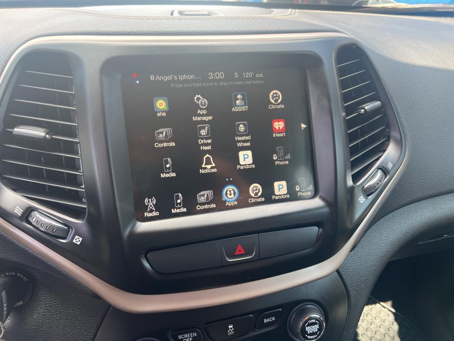 2017 Jeep Cherokee Latitude 4x4 True North Edition Pgk., available for sale in Stamford, Connecticut | Harbor View Auto Sales LLC. Stamford, Connecticut 2017 Jeep Cherokee Latitude 4x4 True North Edition Pgk., available for sale in Stamford, Connecticut | Harbor View Auto Sales LLC. Stamford, Connecticut