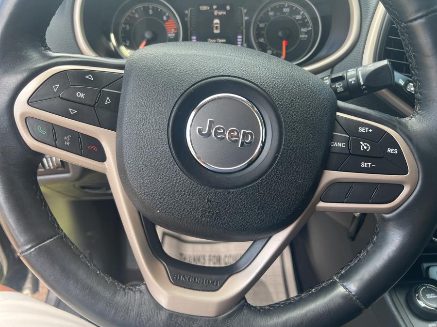 2017 Jeep Cherokee Latitude 4x4 True North Edition Pgk., available for sale in Stamford, Connecticut | Harbor View Auto Sales LLC. Stamford, Connecticut 2017 Jeep Cherokee Latitude 4x4 True North Edition Pgk., available for sale in Stamford, Connecticut | Harbor View Auto Sales LLC. Stamford, Connecticut