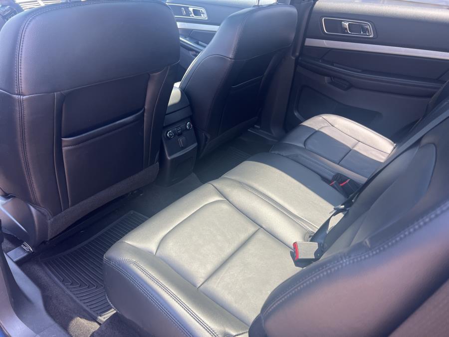 2017 Ford Explorer XLT 4WD, available for sale in Stamford, Connecticut | Harbor View Auto Sales LLC. Stamford, Connecticut 2017 Ford Explorer XLT 4WD, available for sale in Stamford, Connecticut | Harbor View Auto Sales LLC. Stamford, Connecticut