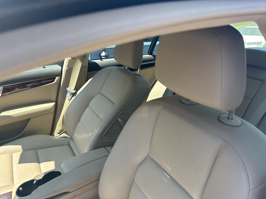 2013 Mercedes-Benz C-Class 4dr Sdn C 250 Sport RWD, available for sale in Middletown, Connecticut | Newfield Auto Sales. Middletown, Connecticut 2013 Mercedes-Benz C-Class 4dr Sdn C 250 Sport RWD, available for sale in Middletown, Connecticut | Newfield Auto Sales. Middletown, Connecticut