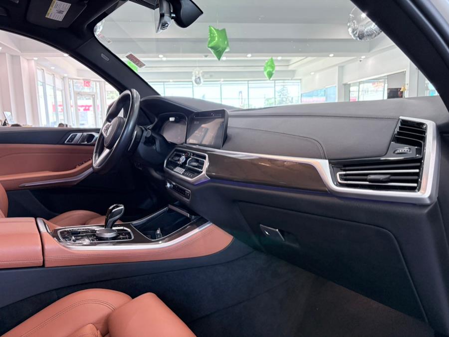 2022 BMW X5 xDrive40i Sports Activity Vehicle, available for sale in Franklin Square, New York | Luxury Motor Club. Franklin Square, New York 2022 BMW X5 xDrive40i Sports Activity Vehicle, available for sale in Franklin Square, New York | Luxury Motor Club. Franklin Square, New York