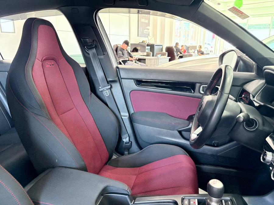 2023 Honda Civic Si Manual, available for sale in Franklin Square, New York | Luxury Motor Club. Franklin Square, New York 2023 Honda Civic Si Manual, available for sale in Franklin Square, New York | Luxury Motor Club. Franklin Square, New York