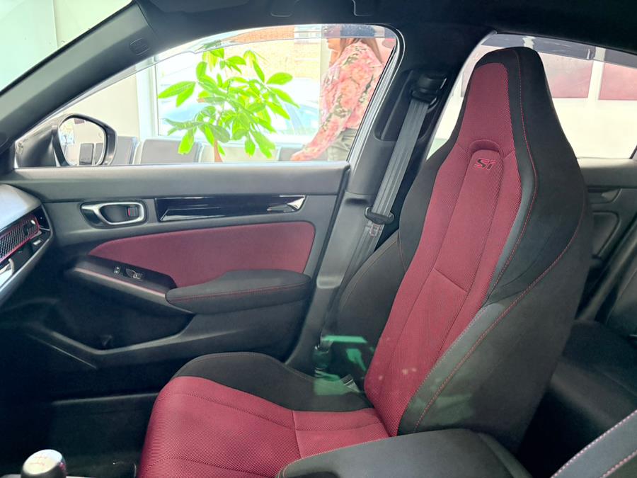 2023 Honda Civic Si Manual, available for sale in Franklin Square, New York | Luxury Motor Club. Franklin Square, New York 2023 Honda Civic Si Manual, available for sale in Franklin Square, New York | Luxury Motor Club. Franklin Square, New York
