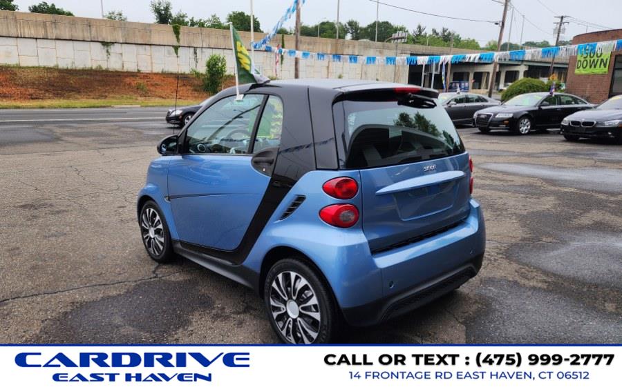 2013 Smart fortwo 2dr Cpe Pure, available for sale in East Haven, Connecticut | Cardrive Auto Group 5 LLC. East Haven, Connecticut 2013 Smart fortwo 2dr Cpe Pure, available for sale in East Haven, Connecticut | Cardrive Auto Group 5 LLC. East Haven, Connecticut