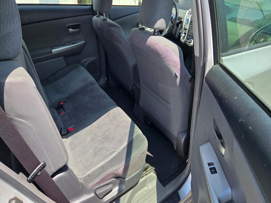 2013 Toyota Prius v 5dr Wgn Two (Natl), available for sale in West Haven, Connecticut | Uzun Auto. West Haven, Connecticut 2013 Toyota Prius v 5dr Wgn Two (Natl), available for sale in West Haven, Connecticut | Uzun Auto. West Haven, Connecticut