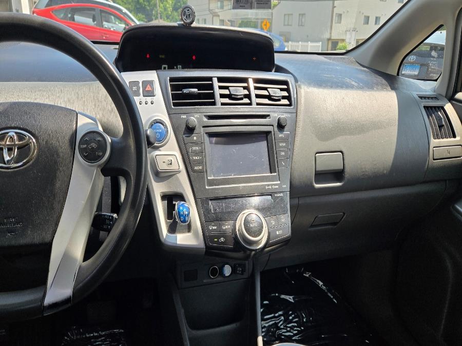 2013 Toyota Prius v 5dr Wgn Two (Natl), available for sale in West Haven, Connecticut | Uzun Auto. West Haven, Connecticut 2013 Toyota Prius v 5dr Wgn Two (Natl), available for sale in West Haven, Connecticut | Uzun Auto. West Haven, Connecticut