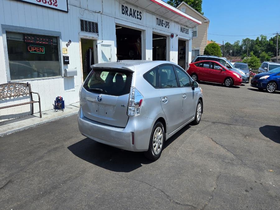 2013 Toyota Prius v 5dr Wgn Two (Natl), available for sale in West Haven, Connecticut | Uzun Auto. West Haven, Connecticut 2013 Toyota Prius v 5dr Wgn Two (Natl), available for sale in West Haven, Connecticut | Uzun Auto. West Haven, Connecticut