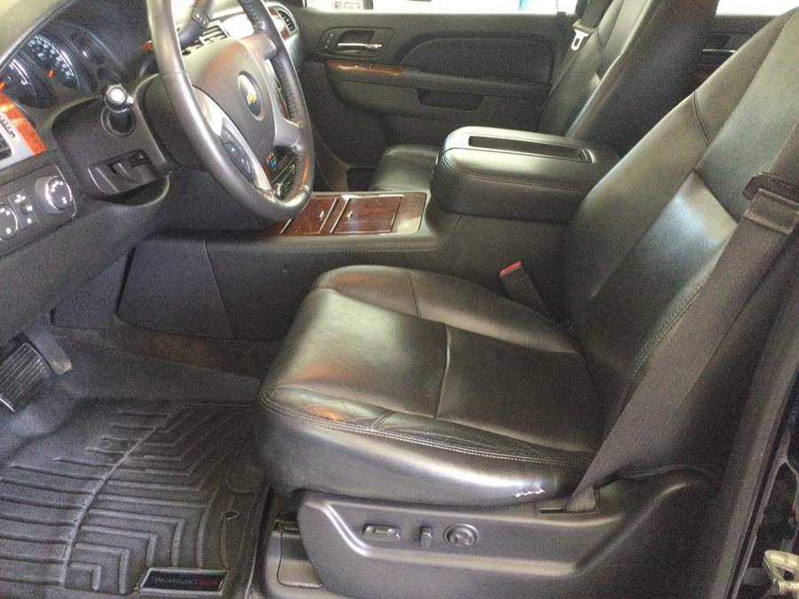 2014 Chevrolet Suburban 4WD 4dr LTZ, available for sale in Plantsville, Connecticut | L&S Automotive LLC. Plantsville, Connecticut 2014 Chevrolet Suburban 4WD 4dr LTZ, available for sale in Plantsville, Connecticut | L&S Automotive LLC. Plantsville, Connecticut
