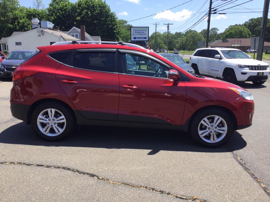2013 Hyundai Tucson AWD 4dr Auto GLS PZEV, available for sale in Plantsville, Connecticut | L&S Automotive LLC. Plantsville, Connecticut 2013 Hyundai Tucson AWD 4dr Auto GLS PZEV, available for sale in Plantsville, Connecticut | L&S Automotive LLC. Plantsville, Connecticut