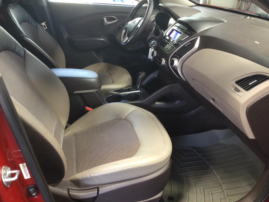2013 Hyundai Tucson AWD 4dr Auto GLS PZEV, available for sale in Plantsville, Connecticut | L&S Automotive LLC. Plantsville, Connecticut 2013 Hyundai Tucson AWD 4dr Auto GLS PZEV, available for sale in Plantsville, Connecticut | L&S Automotive LLC. Plantsville, Connecticut