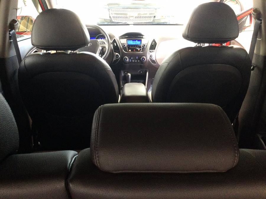 2013 Hyundai Tucson AWD 4dr Auto GLS PZEV, available for sale in Plantsville, Connecticut | L&S Automotive LLC. Plantsville, Connecticut 2013 Hyundai Tucson AWD 4dr Auto GLS PZEV, available for sale in Plantsville, Connecticut | L&S Automotive LLC. Plantsville, Connecticut