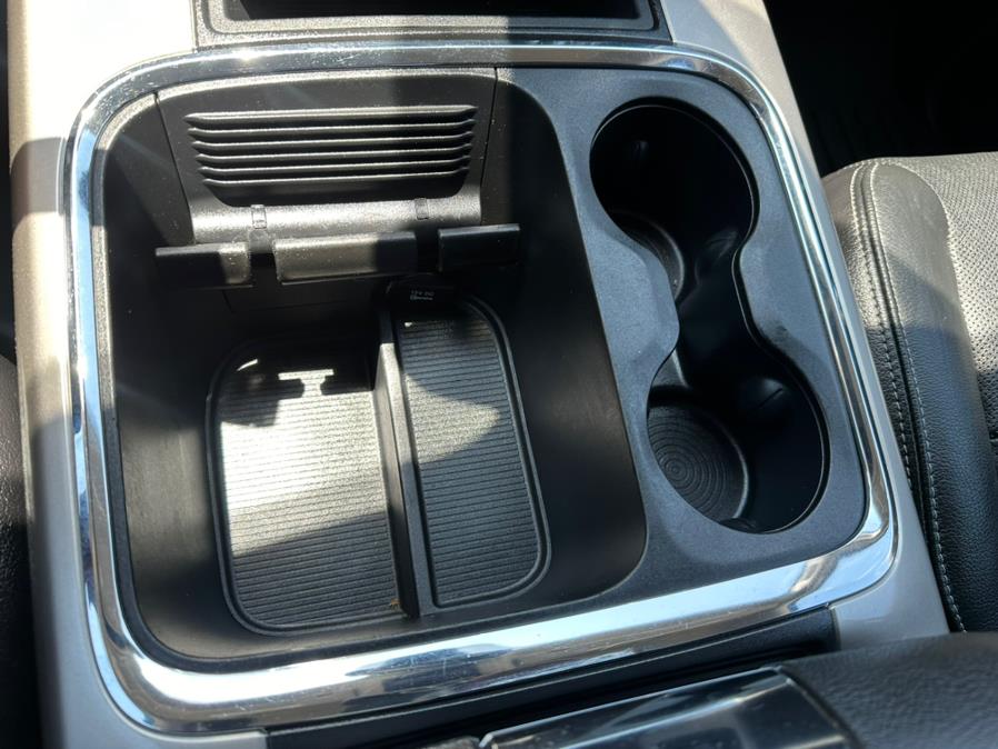 2018 Ram 2500 Laramie 4x4 Crew Cab 6''4" Box, available for sale in South Windsor, Connecticut | Mike And Tony Auto Sales, Inc. South Windsor, Connecticut 2018 Ram 2500 Laramie 4x4 Crew Cab 6''4" Box, available for sale in South Windsor, Connecticut | Mike And Tony Auto Sales, Inc. South Windsor, Connecticut