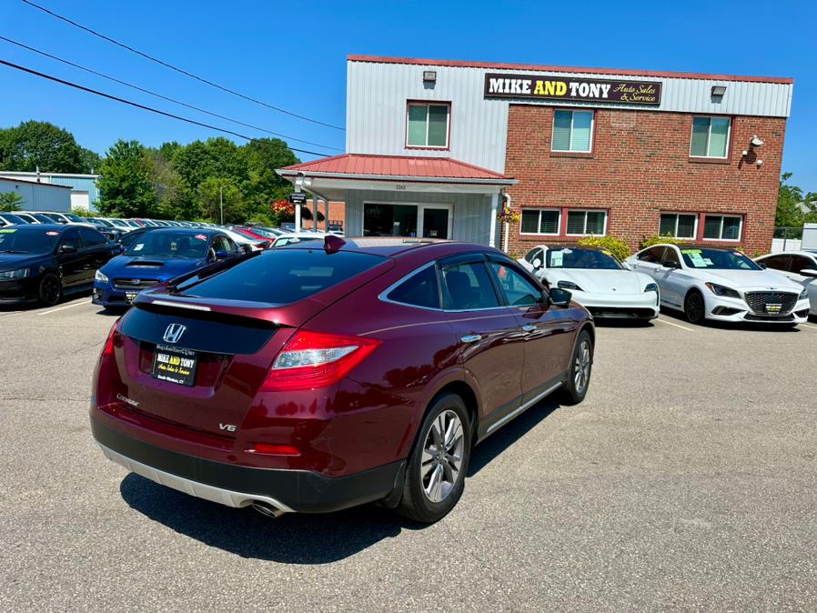 2013 Honda Crosstour 2WD V6 5dr EX-L, available for sale in South Windsor, Connecticut | Mike And Tony Auto Sales, Inc. South Windsor, Connecticut 2013 Honda Crosstour 2WD V6 5dr EX-L, available for sale in South Windsor, Connecticut | Mike And Tony Auto Sales, Inc. South Windsor, Connecticut