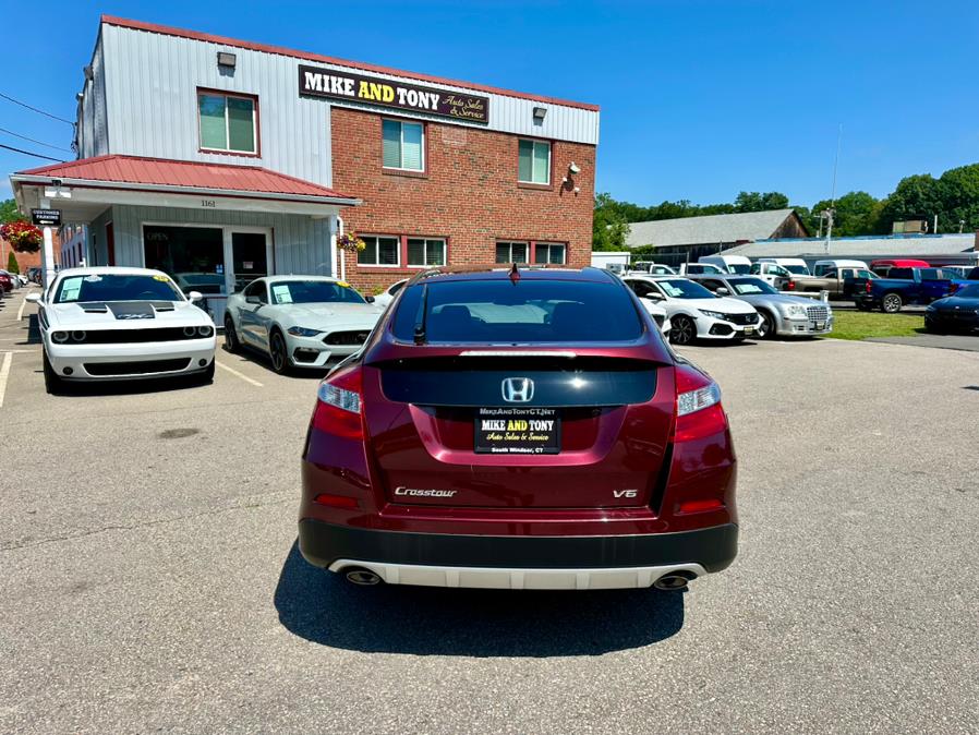 2013 Honda Crosstour 2WD V6 5dr EX-L, available for sale in South Windsor, Connecticut | Mike And Tony Auto Sales, Inc. South Windsor, Connecticut 2013 Honda Crosstour 2WD V6 5dr EX-L, available for sale in South Windsor, Connecticut | Mike And Tony Auto Sales, Inc. South Windsor, Connecticut