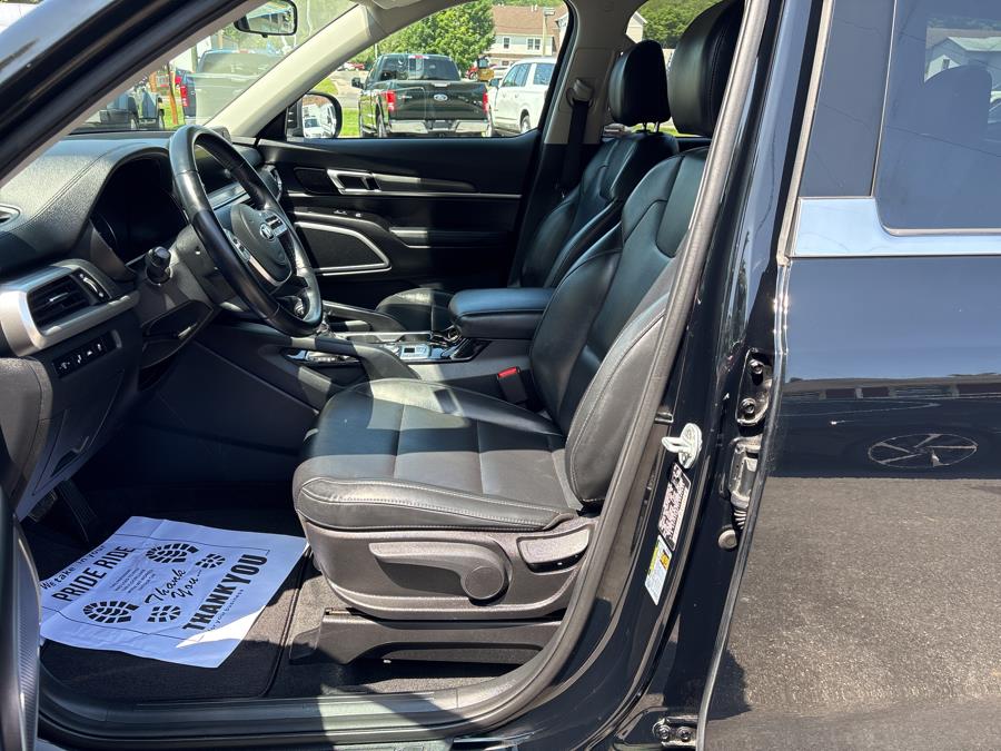 2020 Kia Telluride LX AWD, available for sale in Old Saybrook, Connecticut | Saybrook Auto Barn. Old Saybrook, Connecticut 2020 Kia Telluride LX AWD, available for sale in Old Saybrook, Connecticut | Saybrook Auto Barn. Old Saybrook, Connecticut