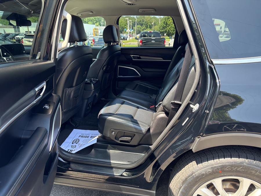 2020 Kia Telluride LX AWD, available for sale in Old Saybrook, Connecticut | Saybrook Auto Barn. Old Saybrook, Connecticut 2020 Kia Telluride LX AWD, available for sale in Old Saybrook, Connecticut | Saybrook Auto Barn. Old Saybrook, Connecticut