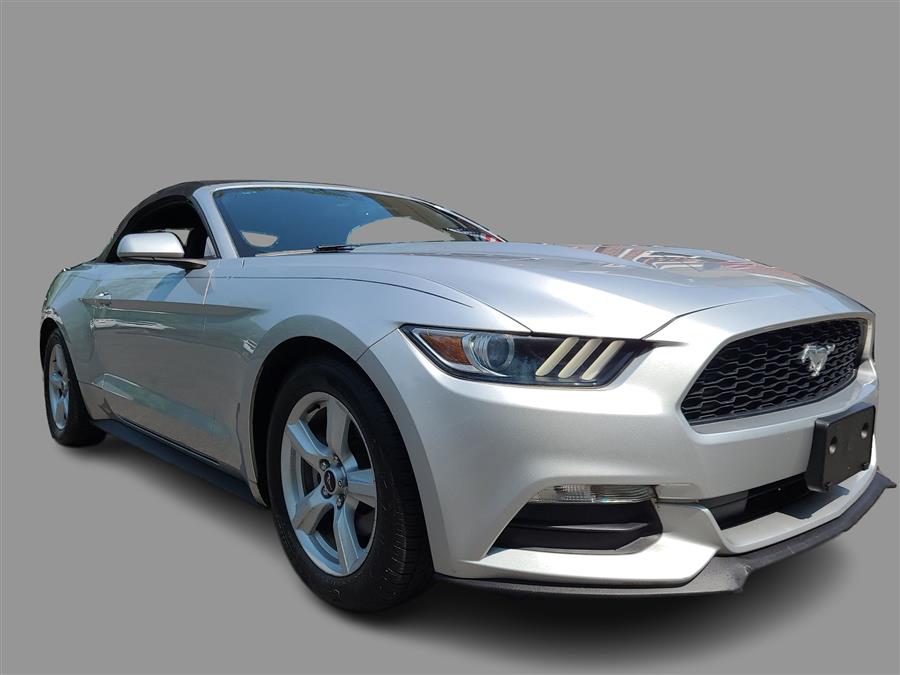2015 Ford Mustang 2dr Conv V6, available for sale in Canton, Connecticut | Lava Motors. Canton, Connecticut 2015 Ford Mustang 2dr Conv V6, available for sale in Canton, Connecticut | Lava Motors. Canton, Connecticut