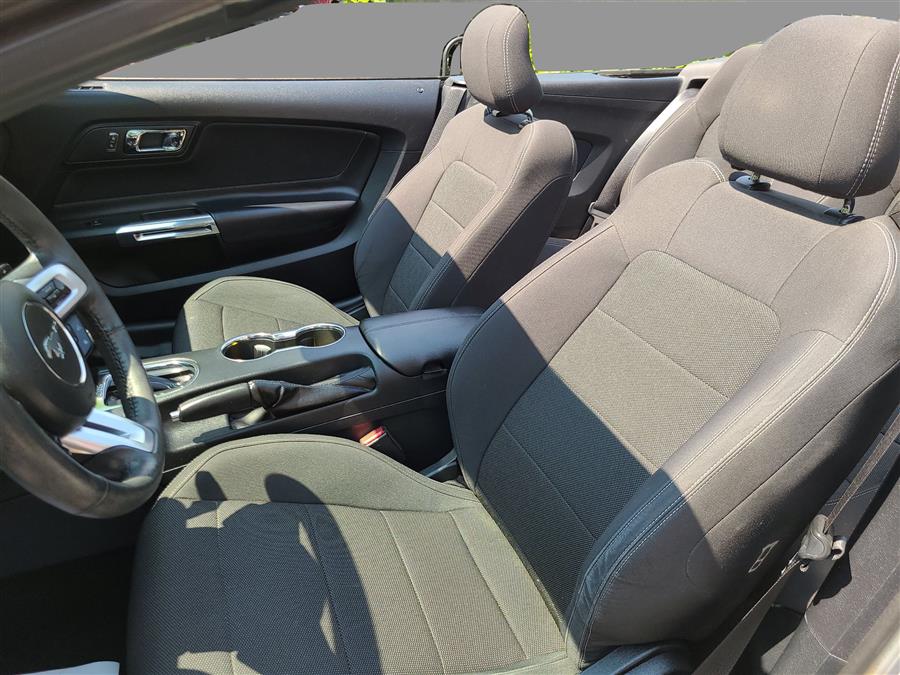 2015 Ford Mustang 2dr Conv V6, available for sale in Canton, Connecticut | Lava Motors. Canton, Connecticut 2015 Ford Mustang 2dr Conv V6, available for sale in Canton, Connecticut | Lava Motors. Canton, Connecticut