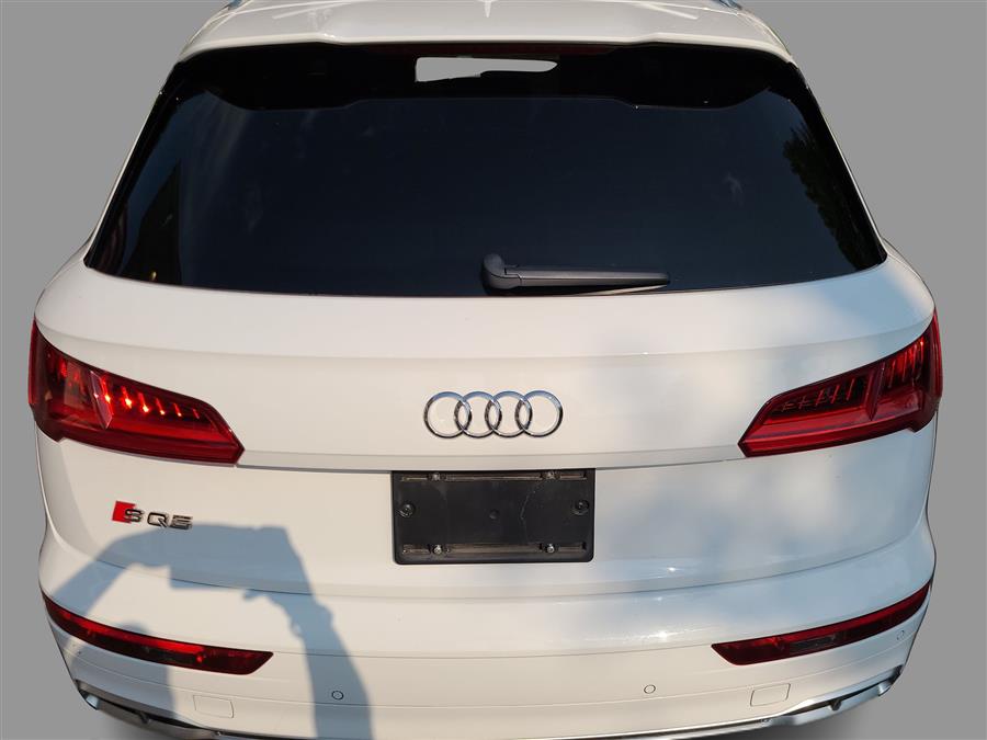 2018 Audi SQ5 3.0 TFSI Prestige, available for sale in Canton, Connecticut | Lava Motors. Canton, Connecticut 2018 Audi SQ5 3.0 TFSI Prestige, available for sale in Canton, Connecticut | Lava Motors. Canton, Connecticut