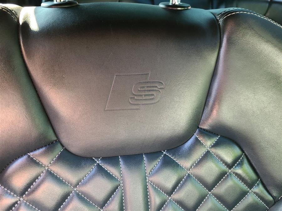 2018 Audi SQ5 3.0 TFSI Prestige, available for sale in Canton, Connecticut | Lava Motors. Canton, Connecticut 2018 Audi SQ5 3.0 TFSI Prestige, available for sale in Canton, Connecticut | Lava Motors. Canton, Connecticut