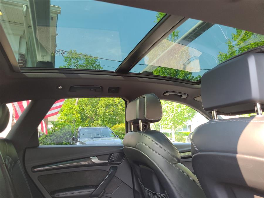 2018 Audi SQ5 3.0 TFSI Prestige, available for sale in Canton, Connecticut | Lava Motors. Canton, Connecticut 2018 Audi SQ5 3.0 TFSI Prestige, available for sale in Canton, Connecticut | Lava Motors. Canton, Connecticut