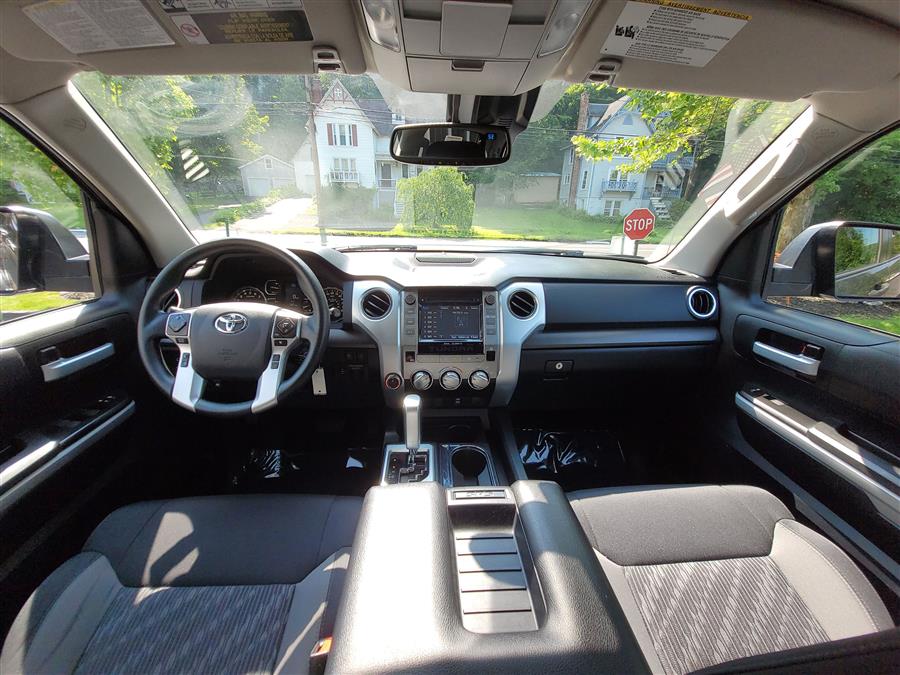 2018 Toyota Tundra 4WD SR5 CrewMax 5.5'' Bed 5.7L (Natl), available for sale in Canton, Connecticut | Lava Motors. Canton, Connecticut 2018 Toyota Tundra 4WD SR5 CrewMax 5.5'' Bed 5.7L (Natl), available for sale in Canton, Connecticut | Lava Motors. Canton, Connecticut