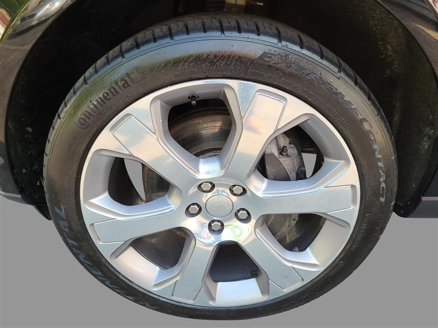 2016 Land Rover Range Rover 4WD 4dr Autobiography LWB, available for sale in Canton, Connecticut | Lava Motors. Canton, Connecticut 2016 Land Rover Range Rover 4WD 4dr Autobiography LWB, available for sale in Canton, Connecticut | Lava Motors. Canton, Connecticut