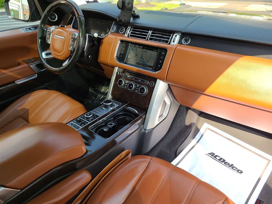 2016 Land Rover Range Rover 4WD 4dr Autobiography LWB, available for sale in Canton, Connecticut | Lava Motors. Canton, Connecticut 2016 Land Rover Range Rover 4WD 4dr Autobiography LWB, available for sale in Canton, Connecticut | Lava Motors. Canton, Connecticut